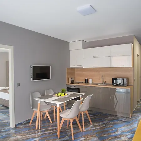 Flower Street Ξενοδοχείο Νεσέμπαρ