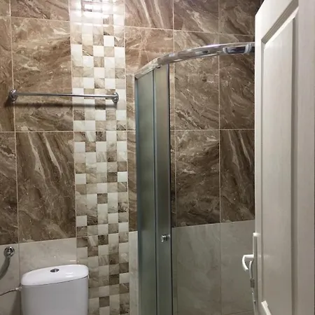 Flower Street Hotel 4*
