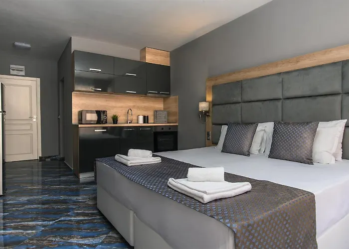 Flower Street Nesebăr